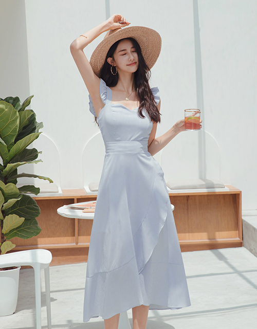 條紋荷葉邊不規則裙套裝