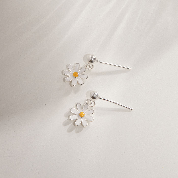 ｜純銀｜Daisy Dream．銀針耳環