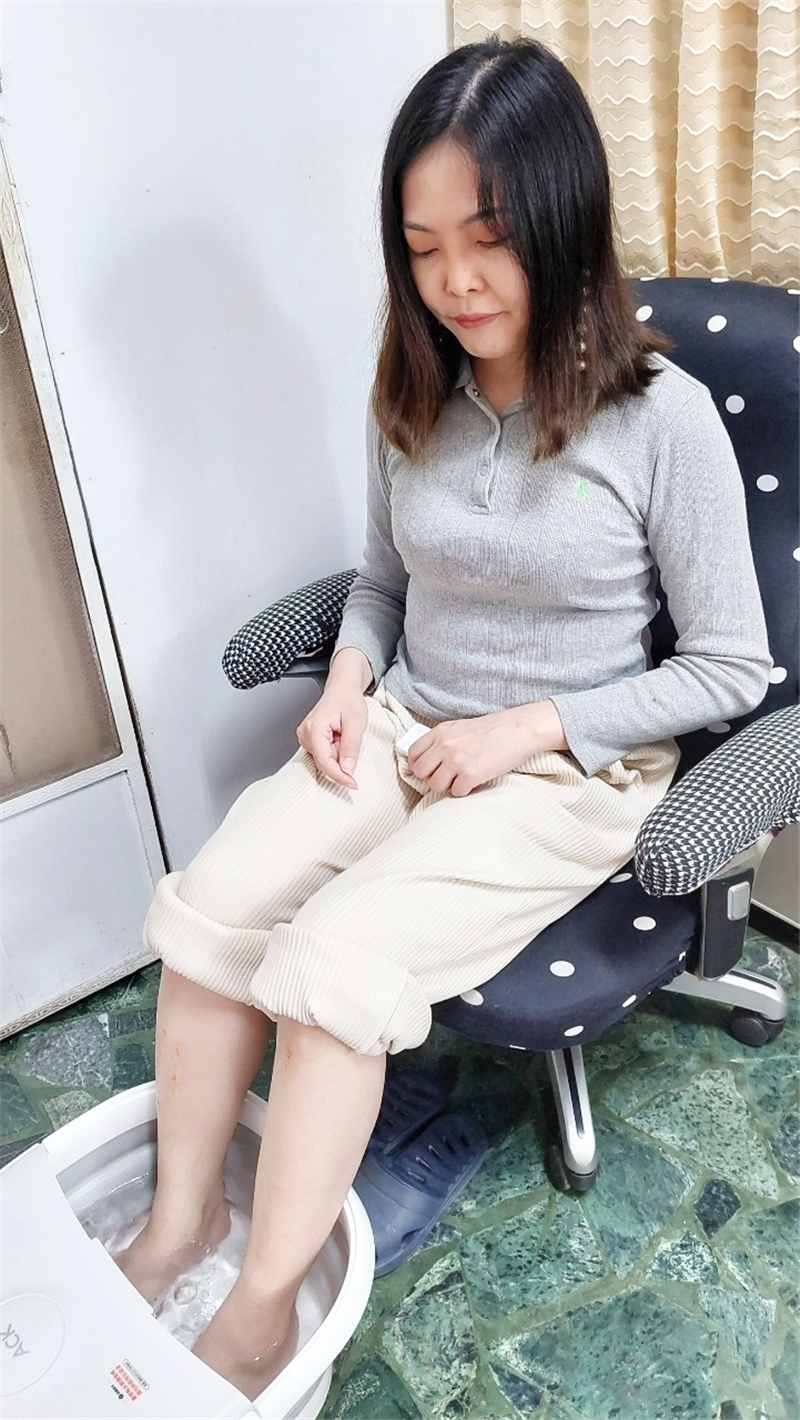 生活｜ ACK艾斯凱 三段溫控恆溫遙控足浴盆，超級舒服 足