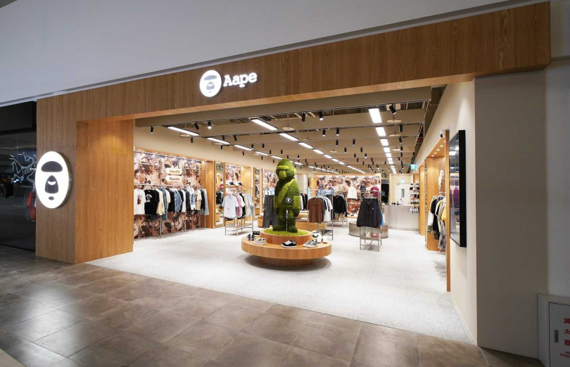 AAPE 登陸台北最強購物中心「LALAPORT 南港」（圖／顏一婕攝）