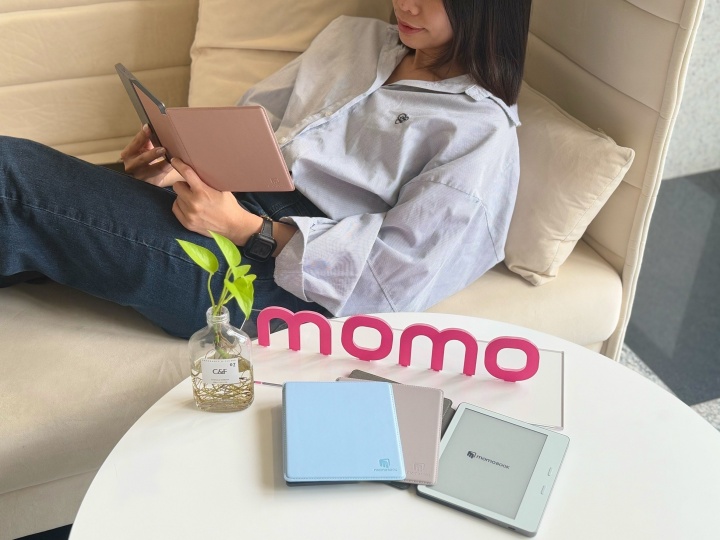 momo 串聯台灣大百家門市推出 momoBOOK 試用、試閱服務！月租服務與選書策展全面上線