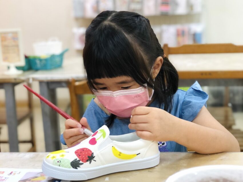 鞋寶觀光工廠, 【台中暢遊套票】親子旅遊首選，精選景點&故事館DIY體驗，吃喝玩樂全包辦！