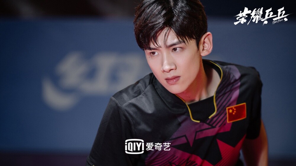 演過運動員鮮肉的陸劇男星！《在暴雪時分》吳磊MAN味爆棚，王星越被讚是「霸總」風格