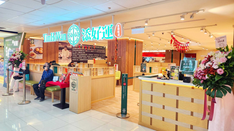 開幕首三日，每日前1百名消費者，可免費獲贈最新上映電影「潛行」之電影兌換券！