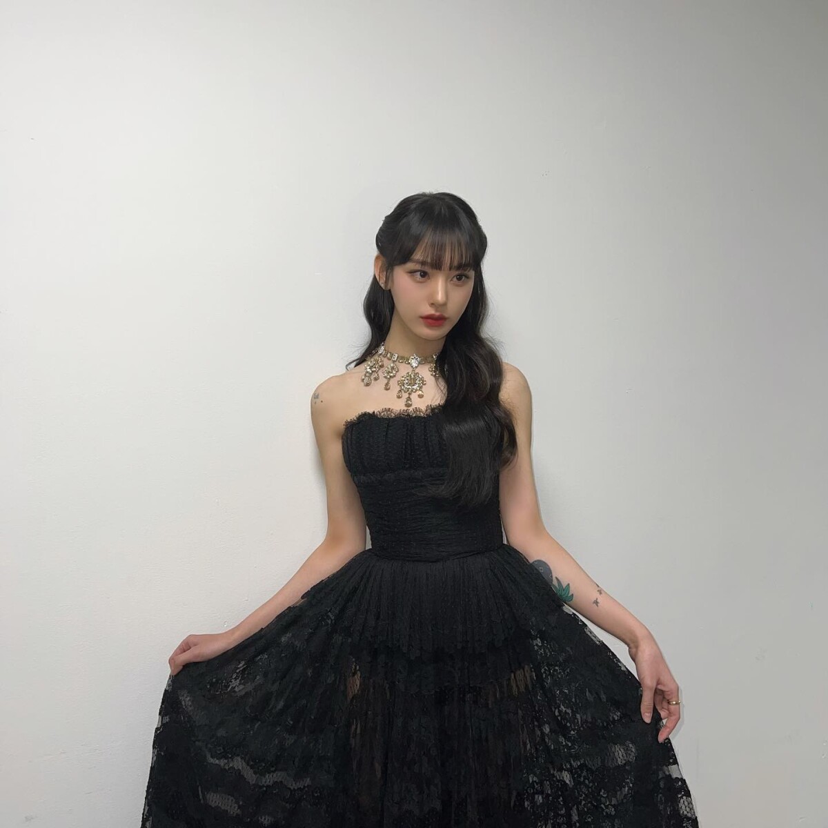 李帝勳辱罵化妝師？8位遭爆「欺凌工作人員」韓星：徐睿知復出惹議，她動手打導演？