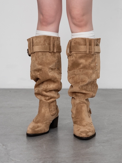 D+AF堆堆褲管尖頭靴推薦 流浪風褲型剪裁尖頭寬筒靴