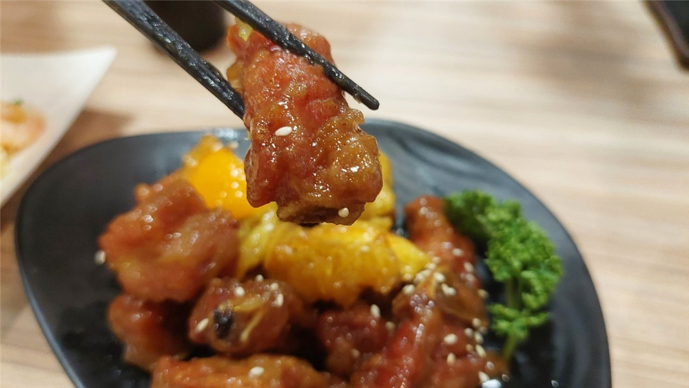 美食｜高鐵左營站美食Cai Shen Dao蔡神到紙包魚，台