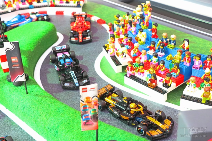 「樂高 FORMULA 1 飆速拼戰」活動在台北統一時代百貨登場！1:1 樂高 F1 賓士賽車模型盛大展出