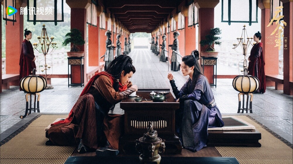 陸劇《慶餘年2》演員古裝vs時裝！張若昀比第1季上相，李沁仙氣，辛芷蕾、宋軼時裝也美