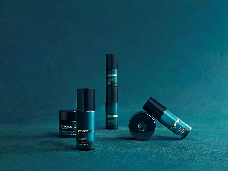 「藍鑽超級精華」的革新上市