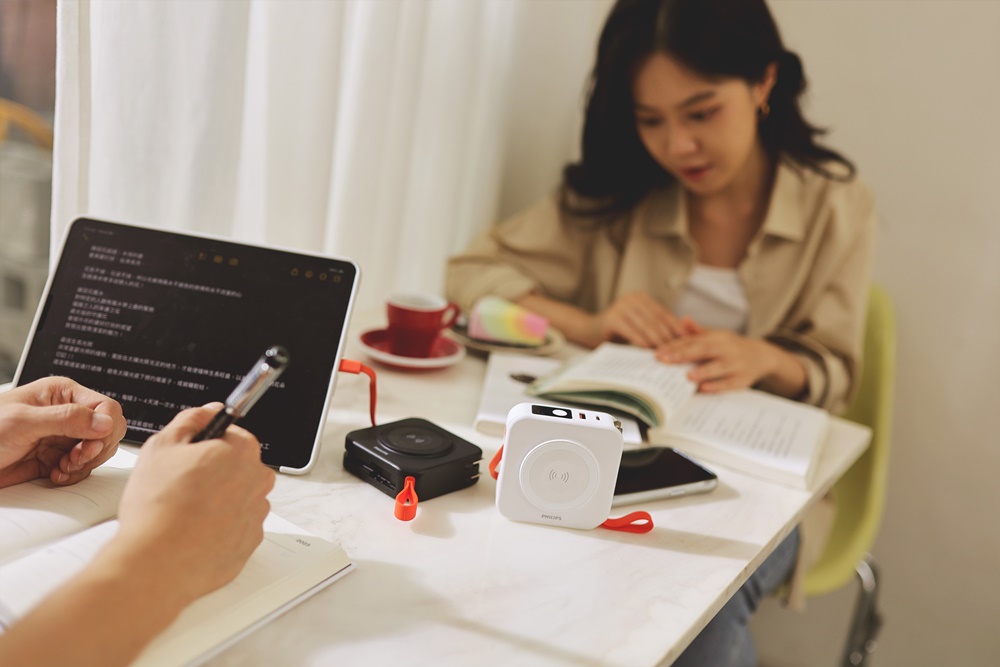 PHILIPS 發表 FunCube 2.0 放心充多合一行動電源，磁吸充電、延長線直接內建