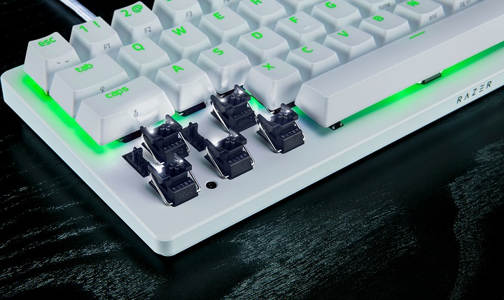 Razer Huntsman V3 Pro Mini 白色版登場，採用第 2 代類比式光軸、售價 6,890 元