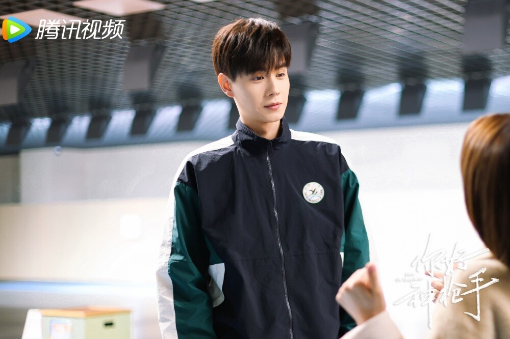演過運動員鮮肉的陸劇男星！《在暴雪時分》吳磊MAN味爆棚，王星越被讚是「霸總」風格