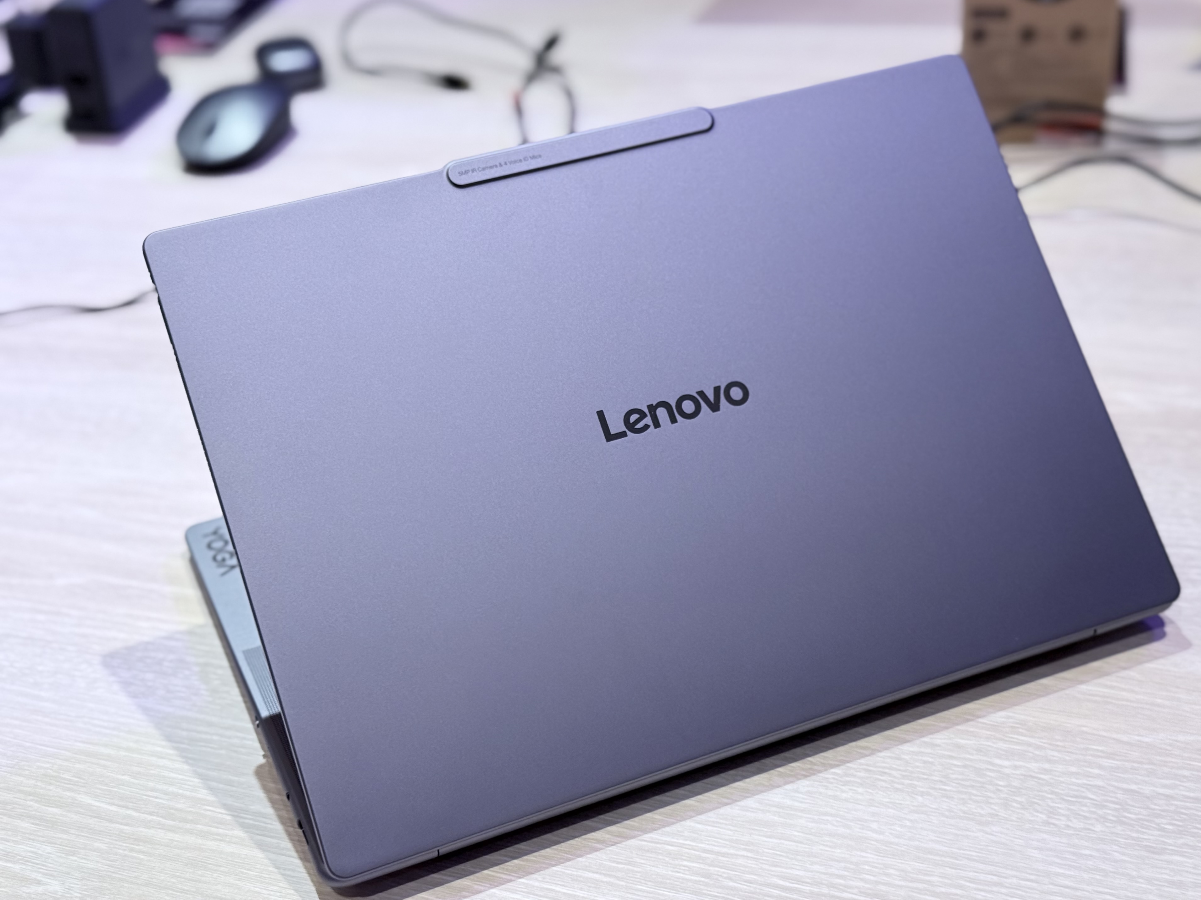 Lenovo 與 Intel 深度合作 Aura Edition 系列，擴大 ThinkPad、Yoga 旗下 AI PC 產品