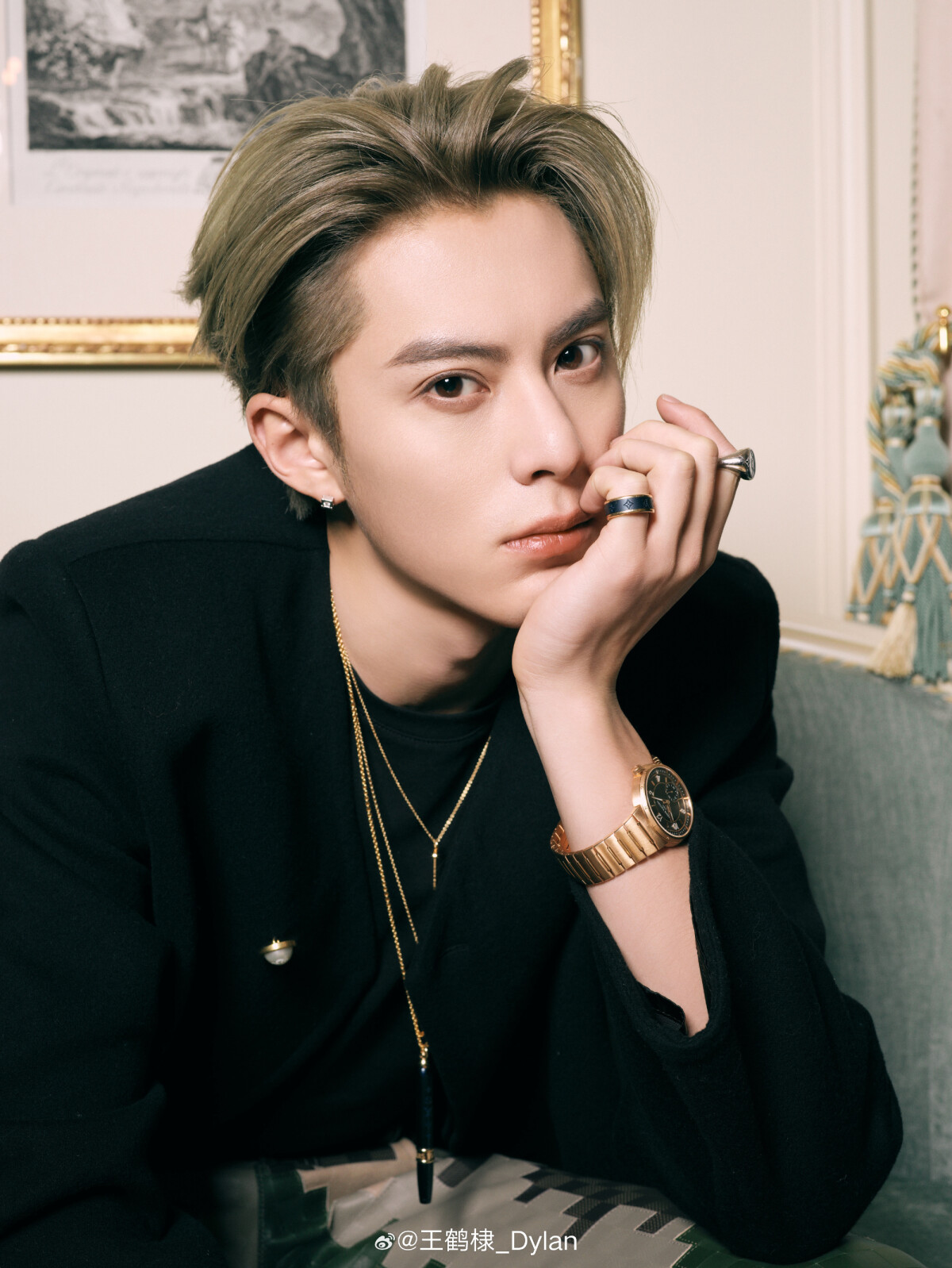 韓網熱議「比車銀優帥的陸劇演員」！肖戰、楊洋人氣高，他們因《致我們》系列紅遍海外