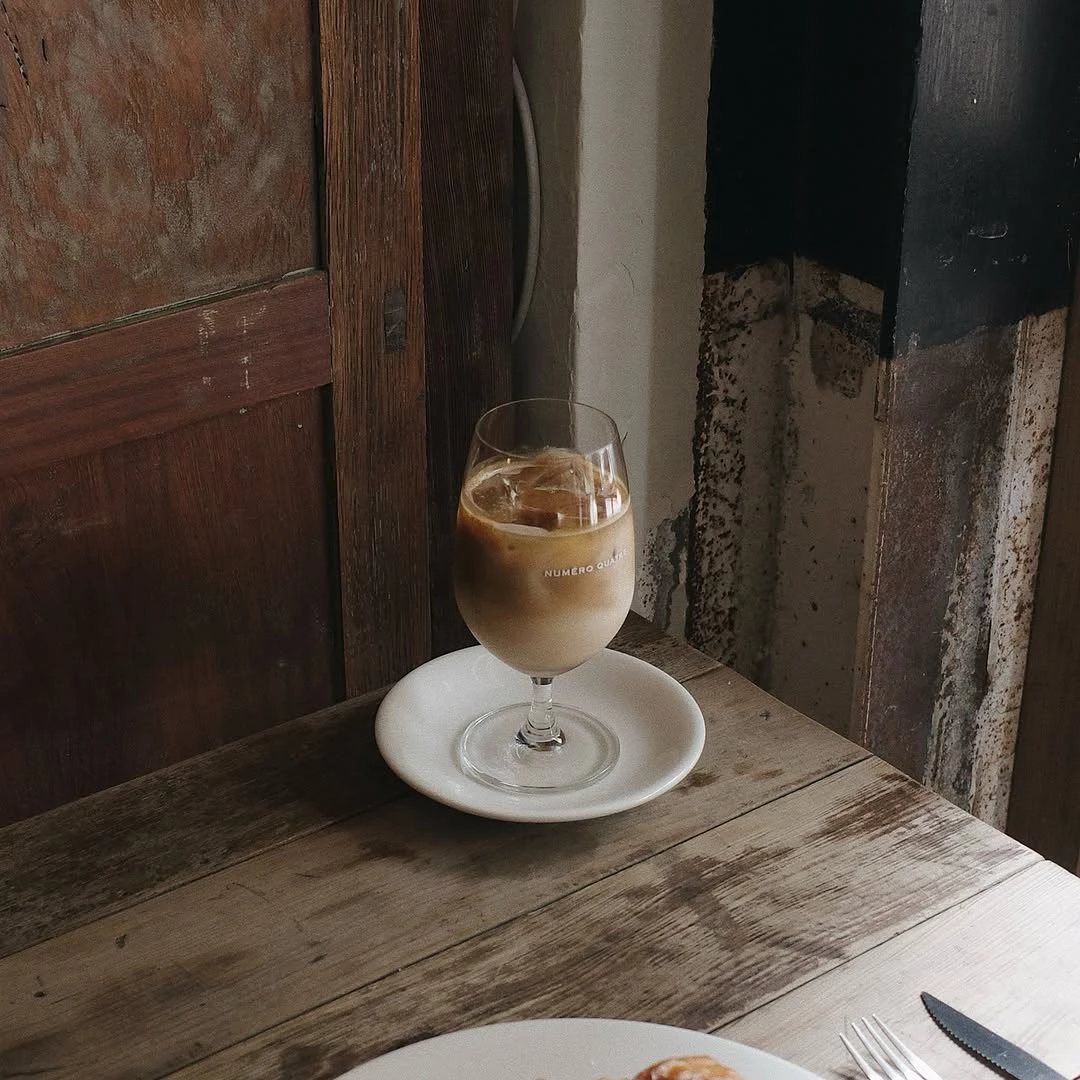 NUMÉRO QUATRE｜日法混血的松菸街邊咖啡