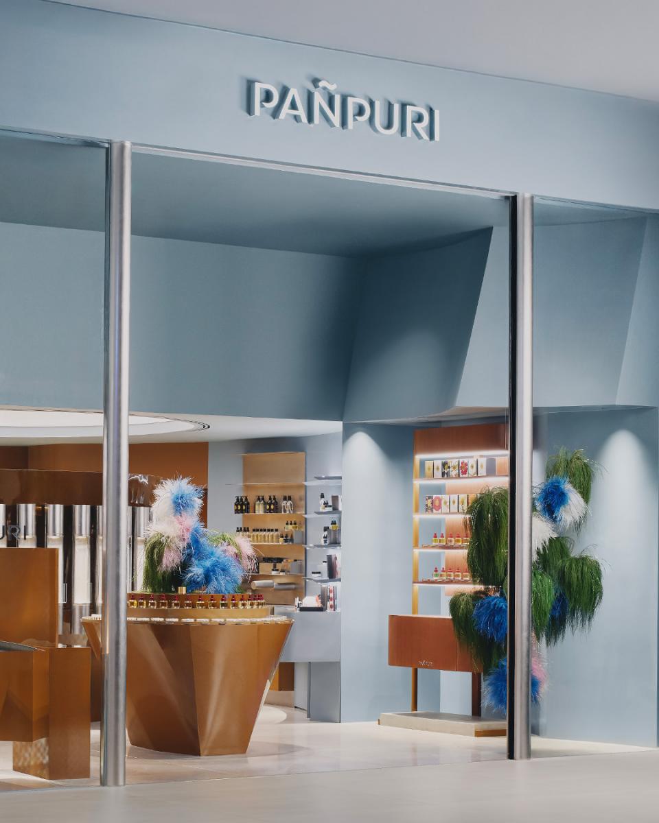 值得一提的是，KOSÉ 集團不只致力於提升日本市場的獲利能力與營運效率，也正在擴大亞洲地區，尤其是，東南地區的市場。去年底，集團宣布收購年營收高達 3,200 萬美元（約新台幣 10 億元）的泰國香氛護膚品牌 PAÑPURI