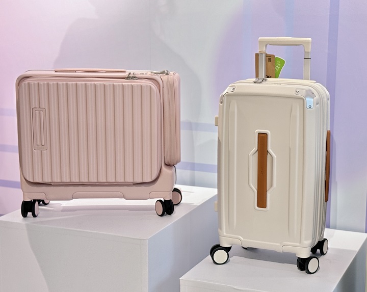 Acer Day 開跑！Swift 14 AI 售價 49,900 元，同步推出 Predator Connect T7 Wi-Fi 7 電競路由器