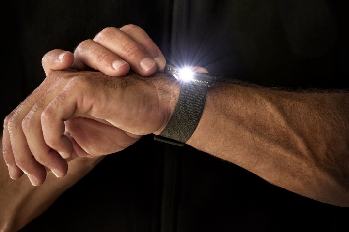 Garmin 史上最輕薄旗艦腕錶 Venu X1 來了！2 吋無邊框 AMOLED 方型螢幕，售價 23,990 元