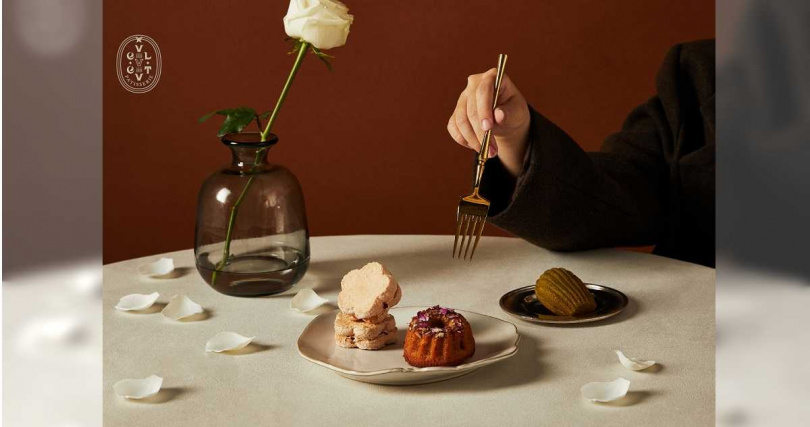 法絨以天然原料結合手工製作研發台法混血的創意甜點，包含達克瓦茲、蛋糕、餅乾、喜糖等都能根據喜好需求彈性選配。（圖／法絨提供）