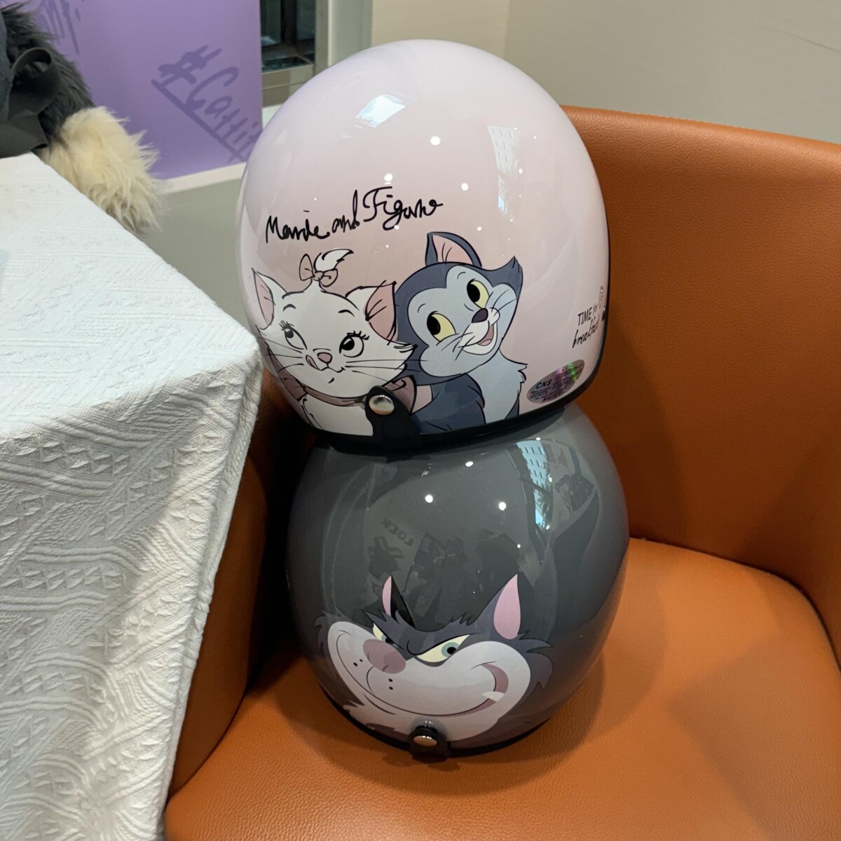 7-11「迪士尼魯斯佛系列」集點！臭跩貓魯斯佛&瑪麗貓居家、辦公、飾品等26款周邊看這