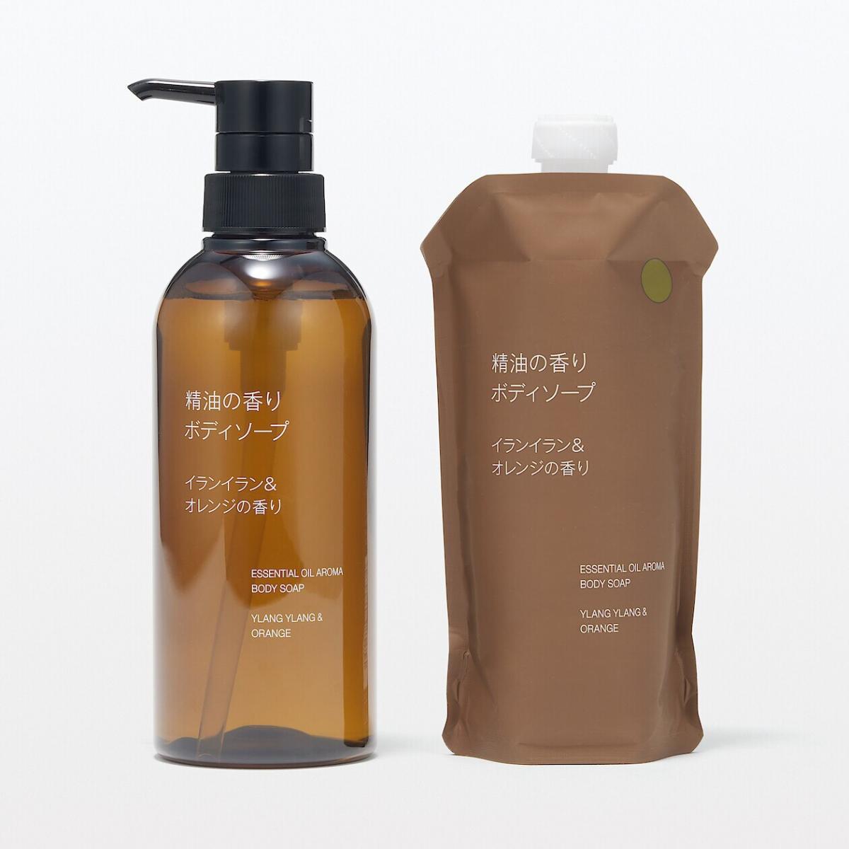 日本無印良品「精油香氛沐浴露」系列，一上市便掀起搶購潮，被網友封為「平價 Aesop」，短短時間內線上線下全面售罄，甚至出現代購排單。