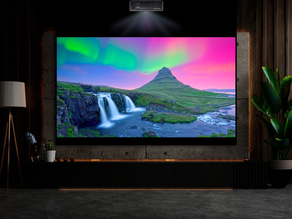 奧圖碼推出首款三雷射旗艦家庭劇院投影機 UHR90DV，獲杜比與 IMAX 雙認證，打造專業級觀影體驗