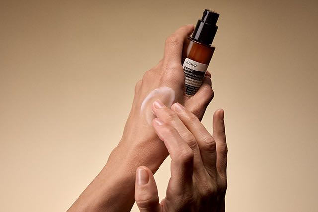 Aesop爍亮手部精華30ml / 1,350元。（圖／品牌提供）