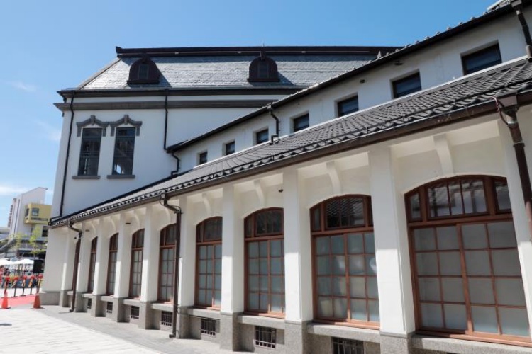 台南人俗稱的大菜市(西菜市場)，過去曾是舊城區裡的重要地標，悠久的歷史寫在老台南的共同記憶裡。