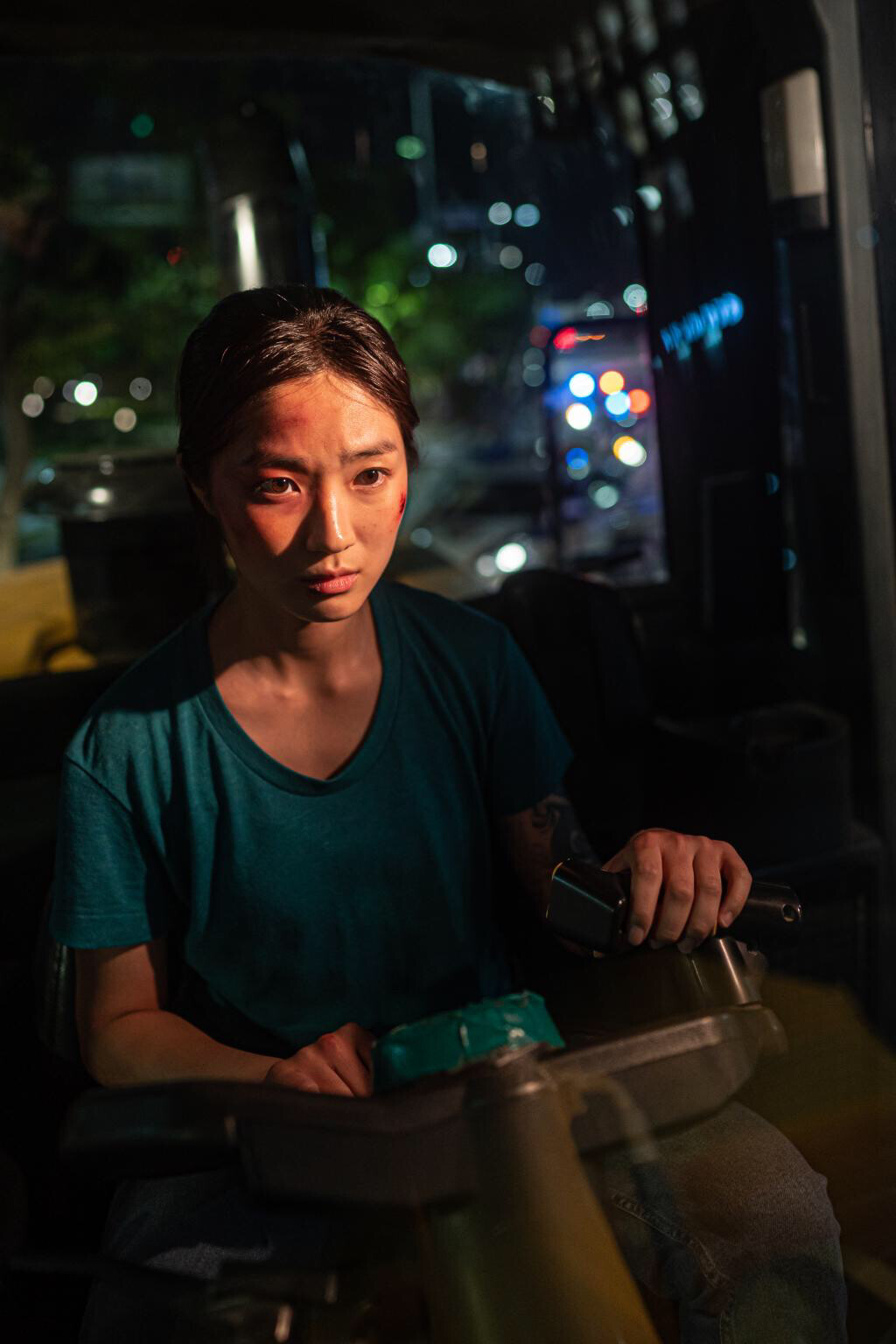 《背著善宰跑》金惠奫必看作品：跑6年龍套，《天空之城》《偶然發現的一天》熬出頭！