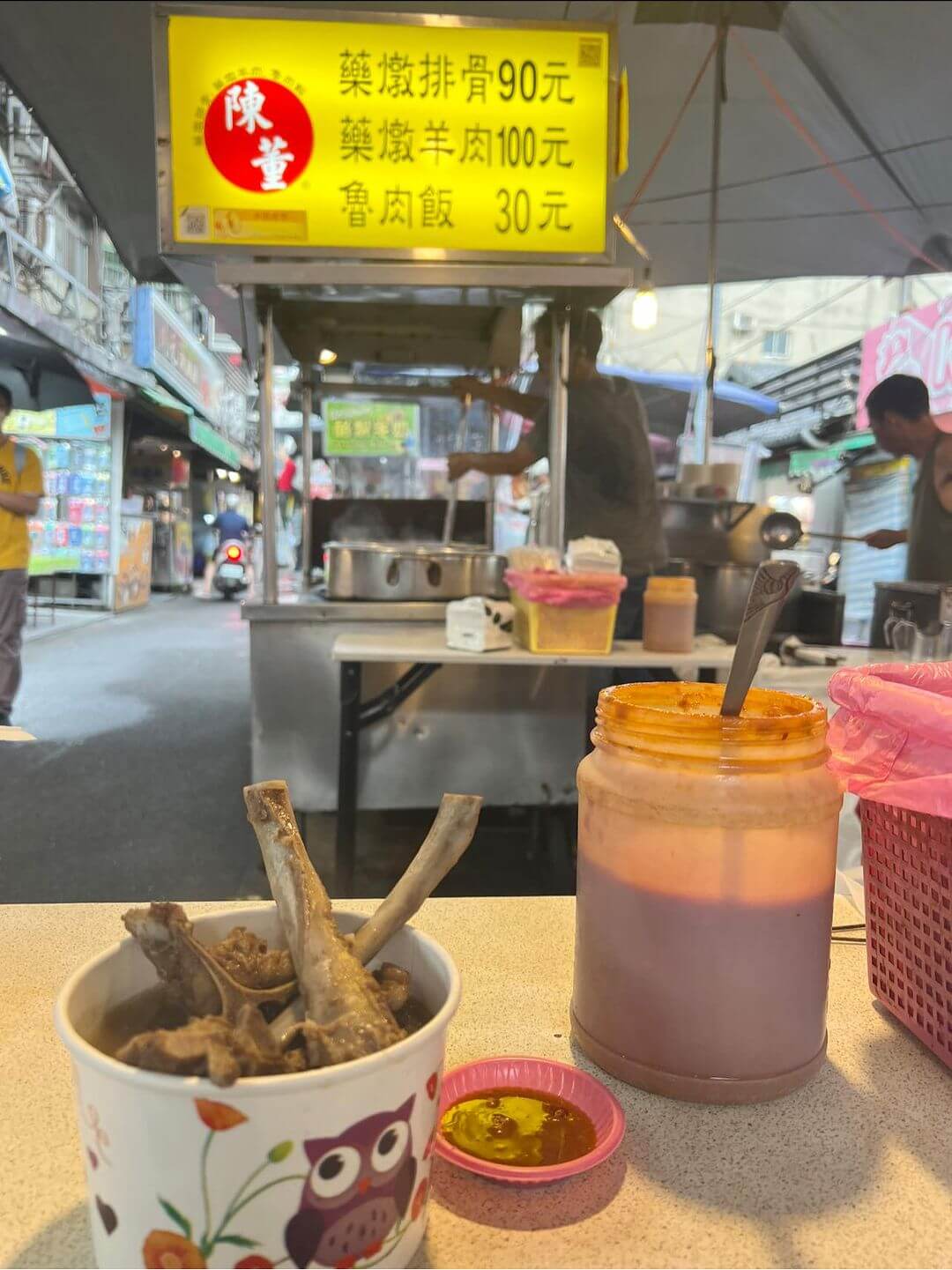 台北夜市｜饒河夜市必吃美食推薦，米其林秘密客的最愛你試過了嗎？