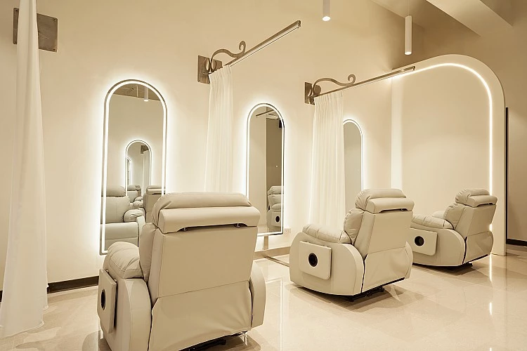 【初見．你好專業頭皮養護中心】