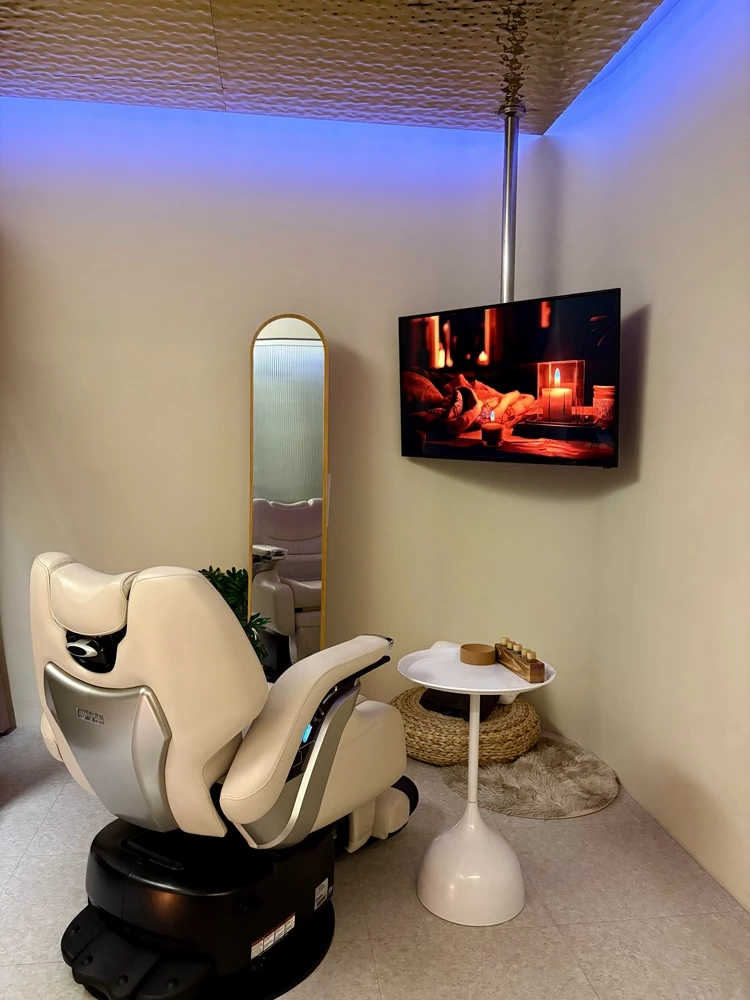 於東區巷弄中的「YUN蘊·髮療癒所」