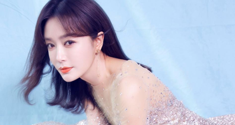 綜合以上對秦嵐耳環搭配風格的觀察與解析，我們可以清楚看見她對於珠寶選擇上的品味及方向：精緻、輕巧、低調卻不失質感。因此，我也特別為《Bella儂儂》的讀者們精心整理出下列10款最符合這類風格特色的耳環品牌。