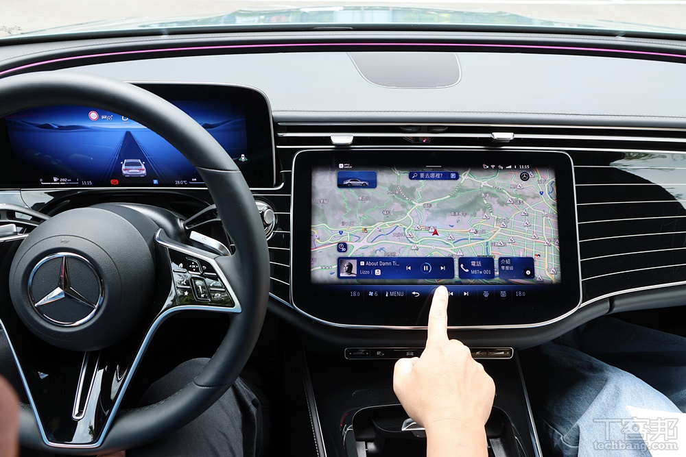 Mercedes Benz 五大聰明科技，自動停車、輔助駕駛、乘車五感升級