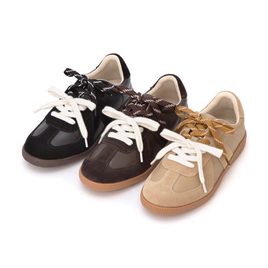 D+AF 經典熱銷休閒德訓鞋推薦 復古色調雙色鞋帶真皮德訓鞋