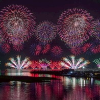 2026東石海之夏強勢回歸！1.8萬發海上煙火、微型樂園市集，今夏最嗨週末就在這！