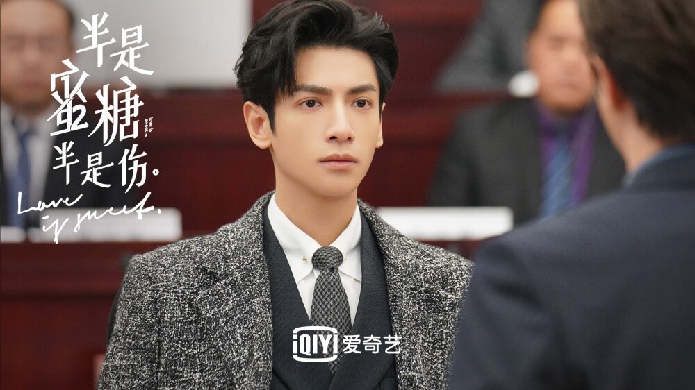 盤點陸劇男星演職場菁英！陳星旭演CEO、律師不違和，《你比星光美麗》許凱首次演霸總