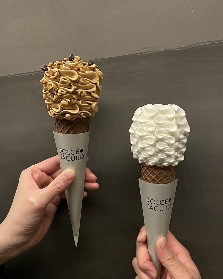 這款被譽為「東京第一霜淇淋」的夢幻之作，自推出便在社群上掀起狂潮，成為網紅與甜點控的朝聖標誌。