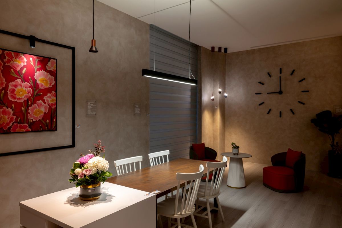 居家燈光情境；照明；色溫；亮度；氛圍；住宅；建築；室內設計