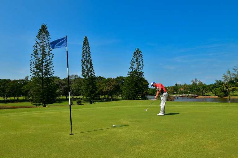 馬來西亞觀光局還推出高爾夫、潛水、咖啡體驗和船屋等多元體驗的主題行程！