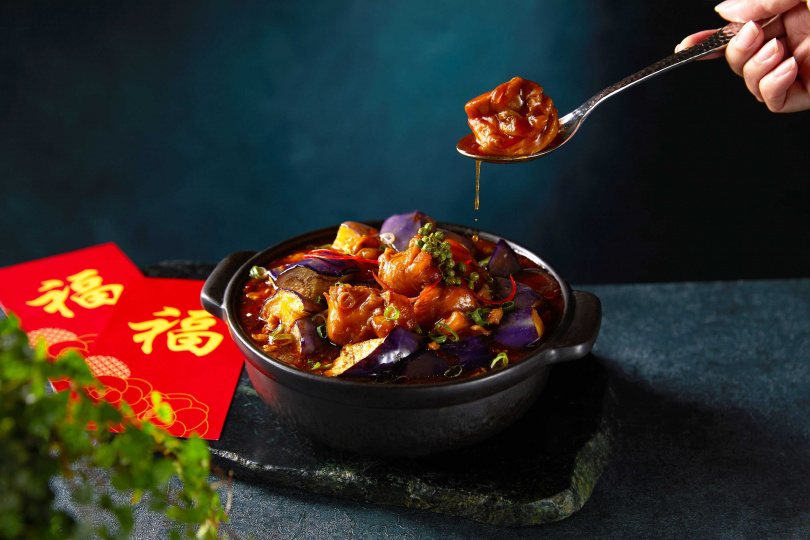 麻婆米茄虎掌煲｜＄580元