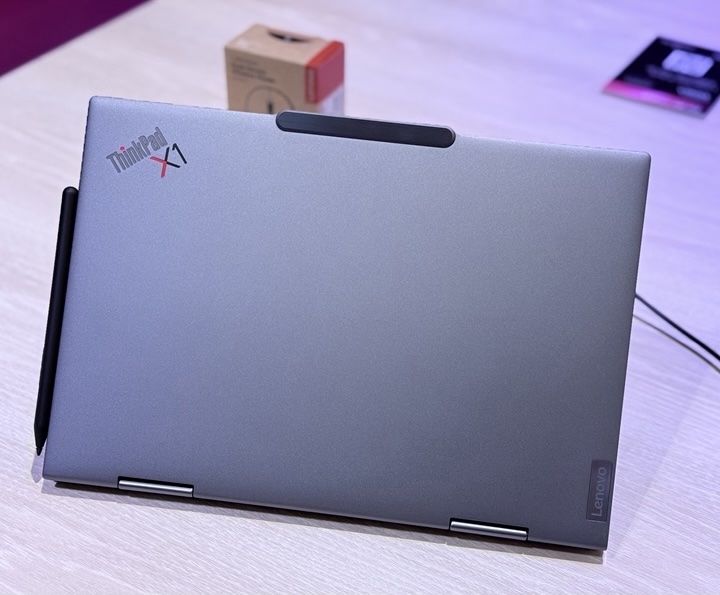 Lenovo 與 Intel 深度合作 Aura Edition 系列，擴大 ThinkPad、Yoga 旗下 AI PC 產品