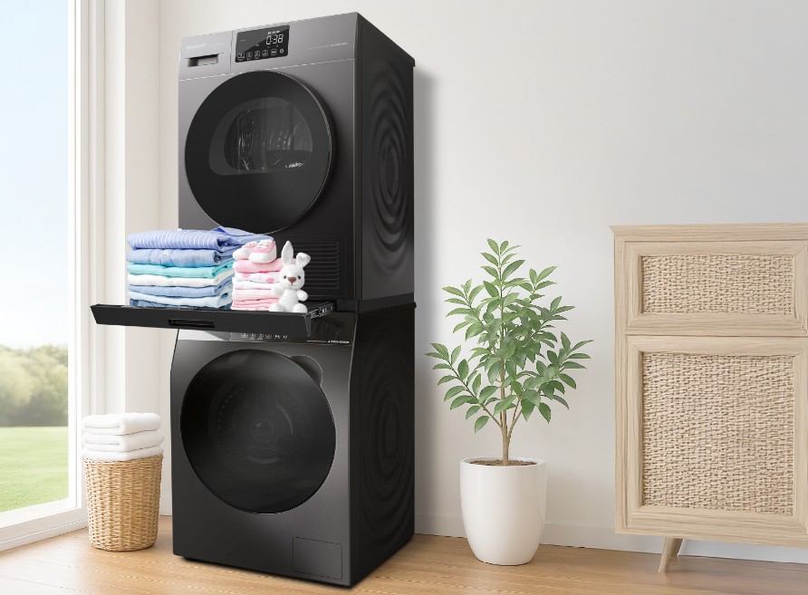 夏普推出「烘布朗堆疊洗脫烘」，結合熱泵乾衣機與滾筒洗衣機解決小宅收納困擾