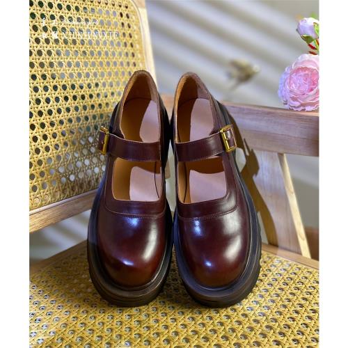 輕便綁帶瑪莉珍鞋