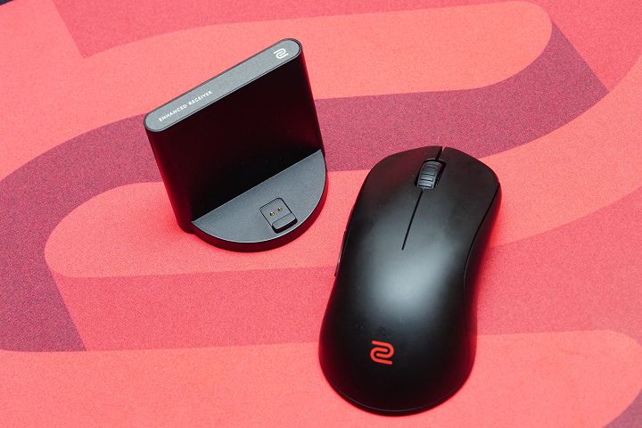 BenQ 發表全系列新品：Coding 專用螢幕、X 系列 4K 遊戲投影機、大型量子點遊戲 Google TV