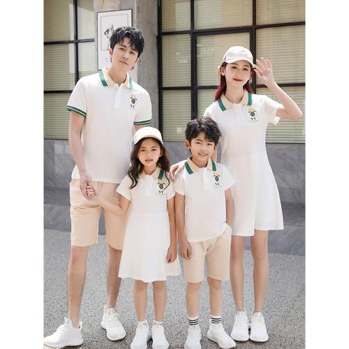 不一樣的親子裝一家三口四口白色休閑短袖t恤套裝洋氣夏季母女裙