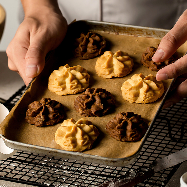 Oh Bear餅乾鐵盒-雙色曲奇