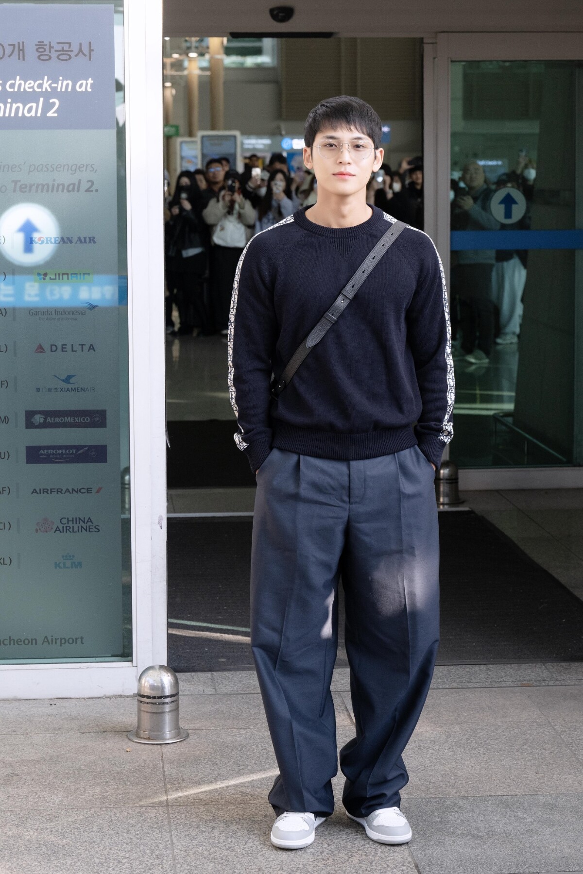 2024秋冬巴黎時裝週出席的K-pop偶像：BLACKPINK全員出擊， 他在LV女裝走秀創下紀錄！