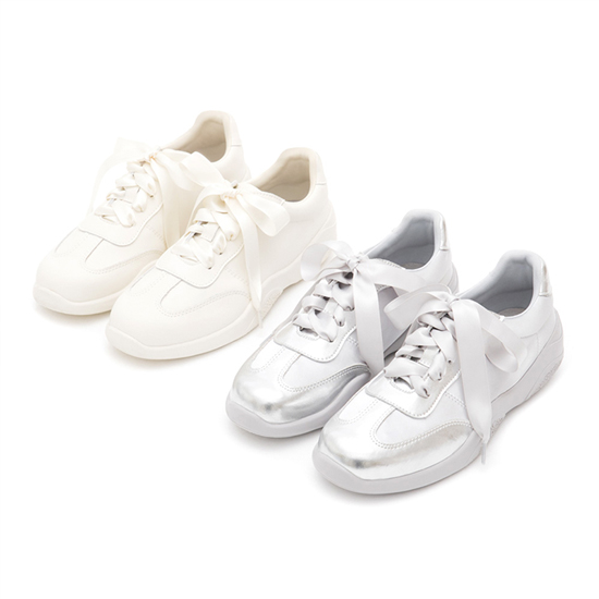 D+AF 2024年秋冬系列品牌代言人舒華時尚魅力解析 舒華代言主打 (秋冬流行女鞋) shoes 好穿一直穿芭蕾風休閒鞋